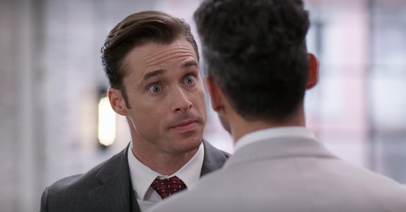 Daniel e Armando saem na porrada (Reprodução: Netflix)