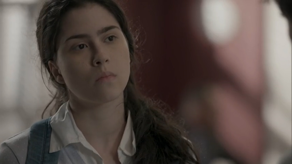 Débora (Olívia Torres) em Totalmente Demais