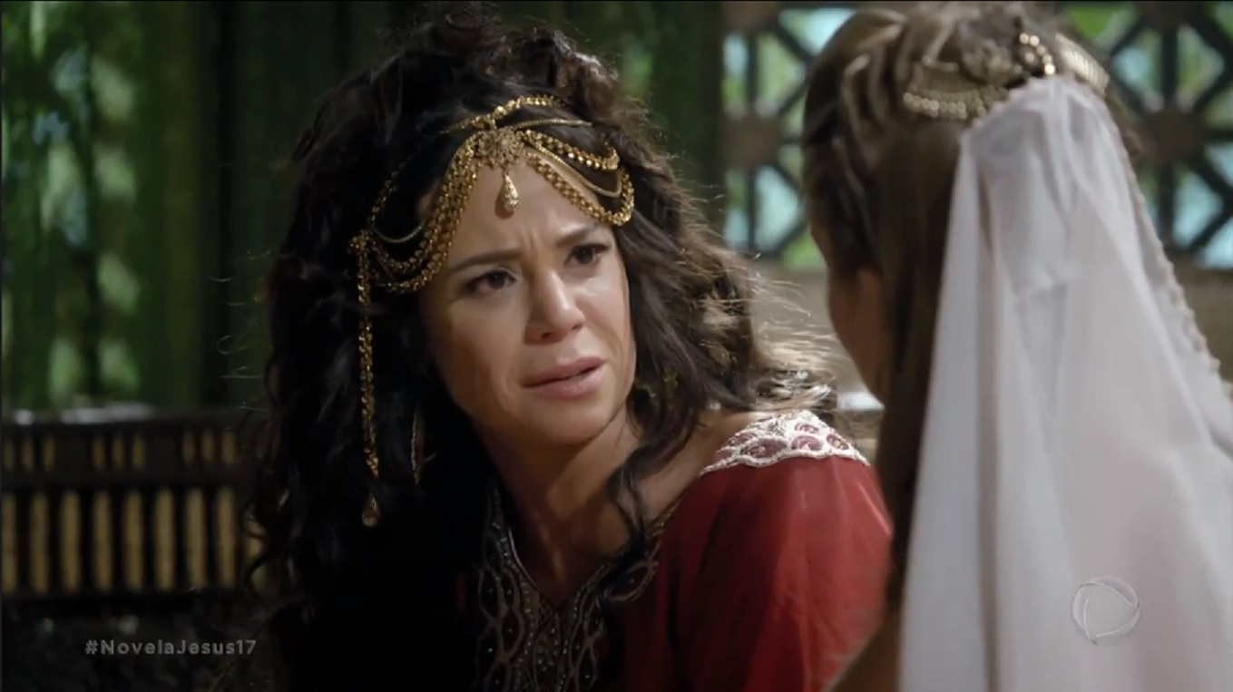 Herodíade (Vanessa Gerbelli) e Salomé (Valentina Bulc) em Jesus