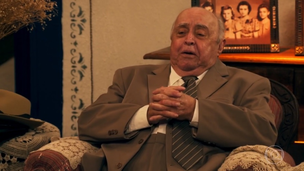 Inácio (Mauro Mendonça) de Êta Mundo Bom!