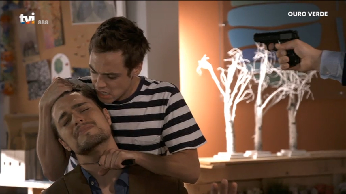 Jorge (Diogo Morgado) e Salvador (Rodrigo Paganelli) em Ouro Verde