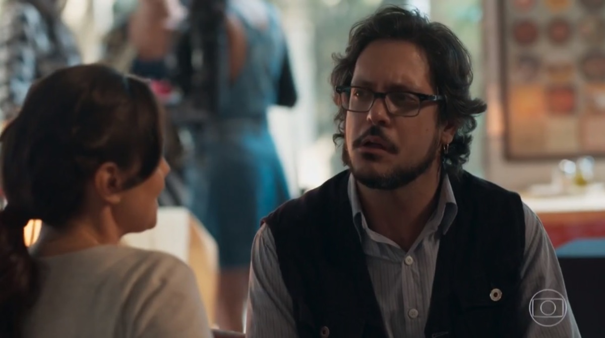 Josefina (Aline Fanju) e Roney (Lúcio Mauro Filho) de Malhação - Viva a Diferença