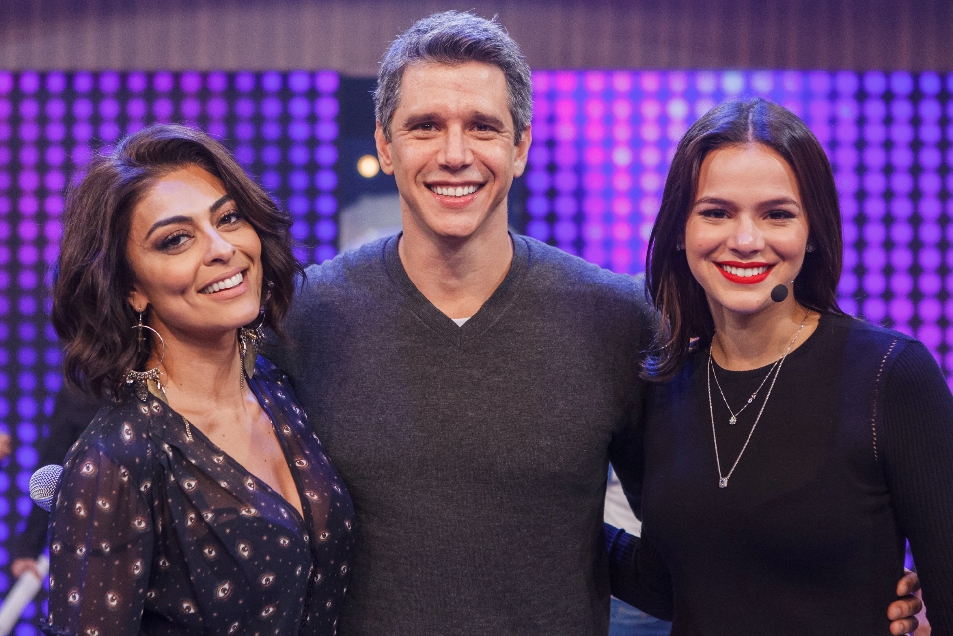 Juliana Paes, Marcio Garcia e Bruna Marquezine no Tamanho Família