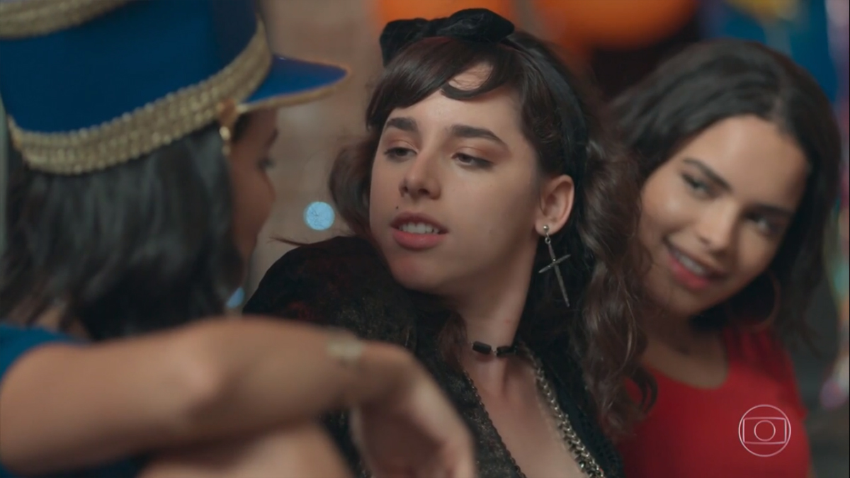 K1 (Talita Younan), Lica (Manoela Aliperti) e K2 (Carol Macedo) em Malhação
