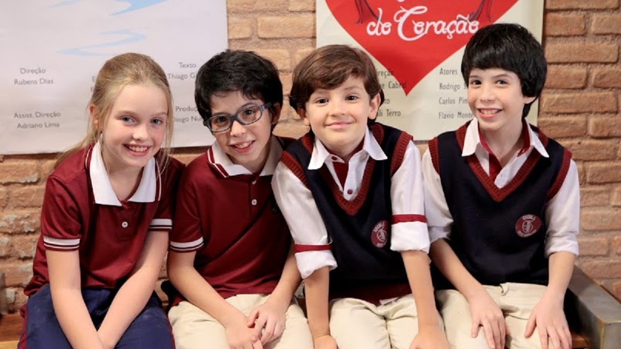 Lorena (Pietra Quintela), Mário (Theo Medon), Benício (Kauan Siqueira) e Gael (Vinicius Siqueira) em As Aventuras de Poliana