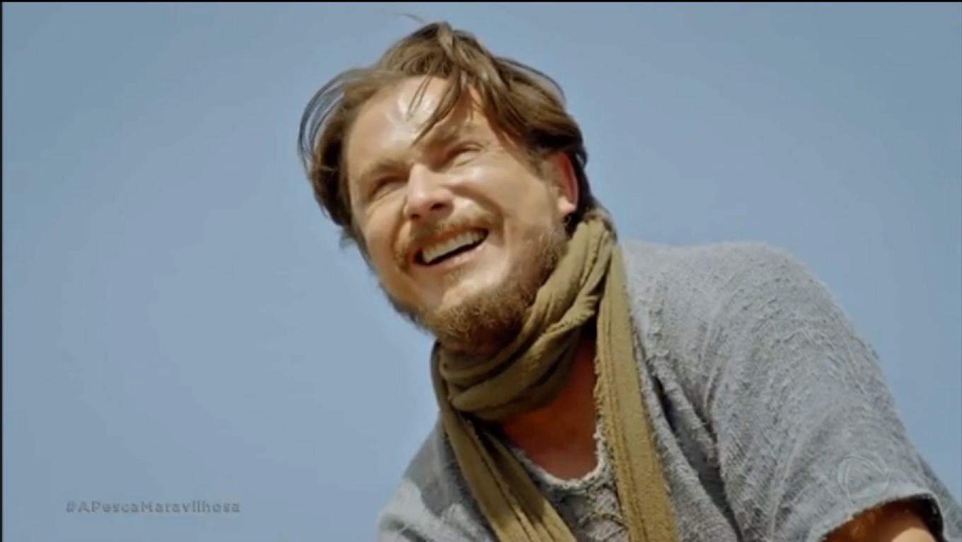 Pedro (Petrônio Gontijo) em Jesus