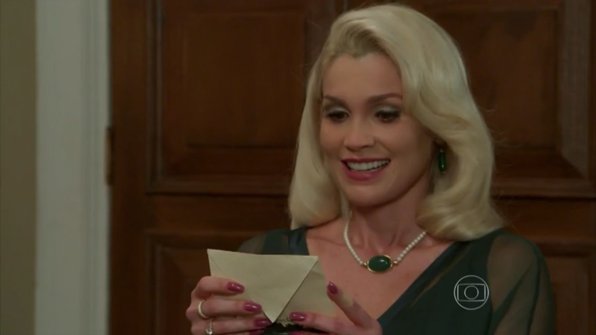 Sandra (Flávia Alessandra) em Êta Mundo Bom!