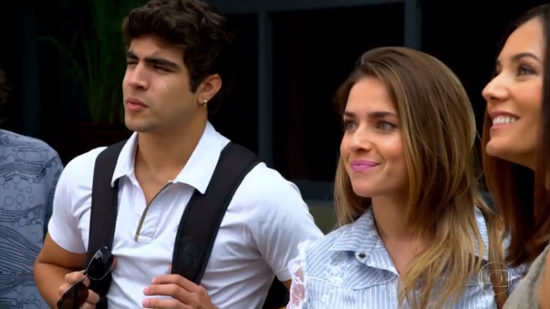 Antenor conhece Beatriz, em Fina Estampa