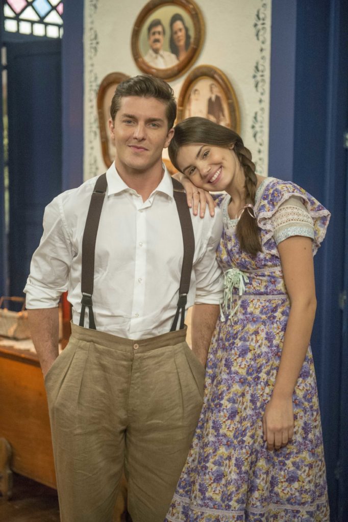 Romeu ( Klebber Toledo ) e Mafalda ( Camila Queiroz )