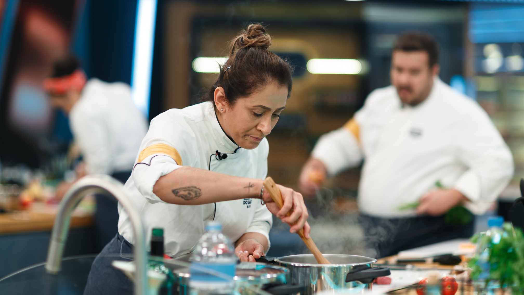 Claudia Krauspenhar na cozinha do Mestre do Sabor