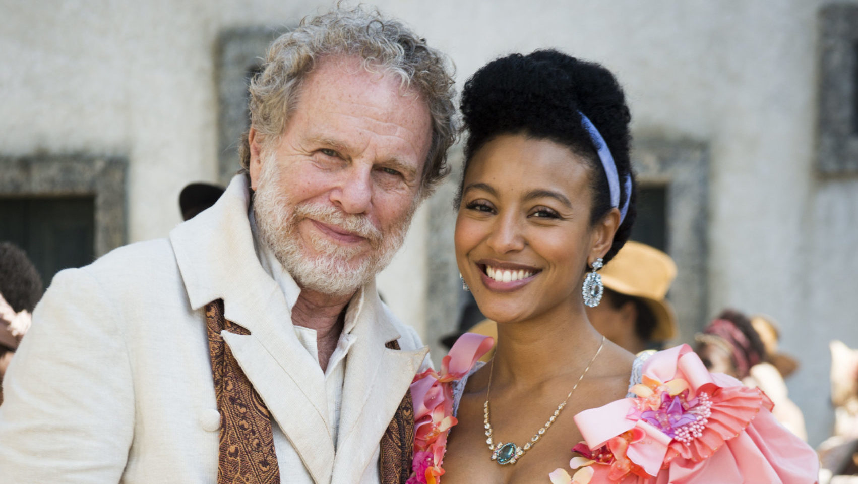 Wolfgang ( Jonas Bloch ) e Diara ( Sheron Menezzes )