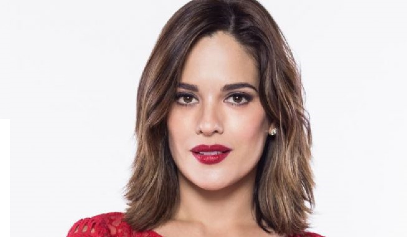 Sabrina Seara como Marcela em Betty, a Feia em Nova York (Divulgação / Telemundo)
