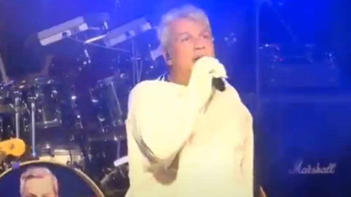 Sikêra Jr. faz RedeTV! pagar mico com live (Reprodução: RedeTV!)