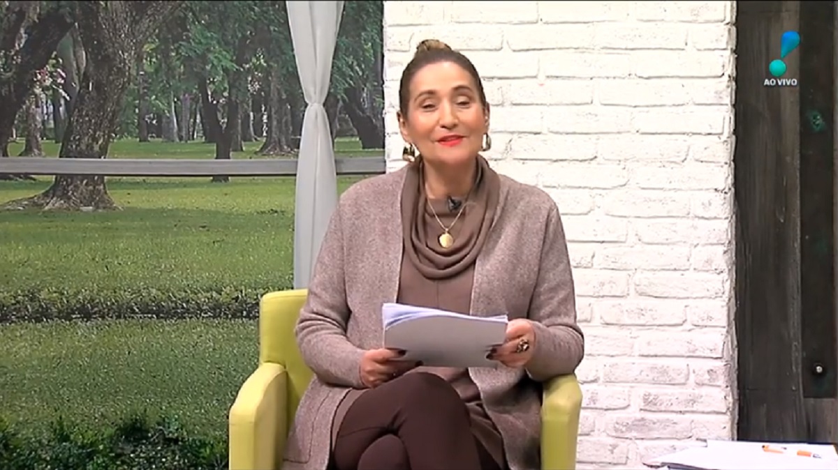 Sonia Abrão, no A Tarde é Sua