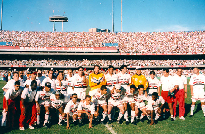 Escalação do São Paulo contou com o reforço de Raí na final do Paulistão de 1998. Foto: Divulgação/Site Oficial