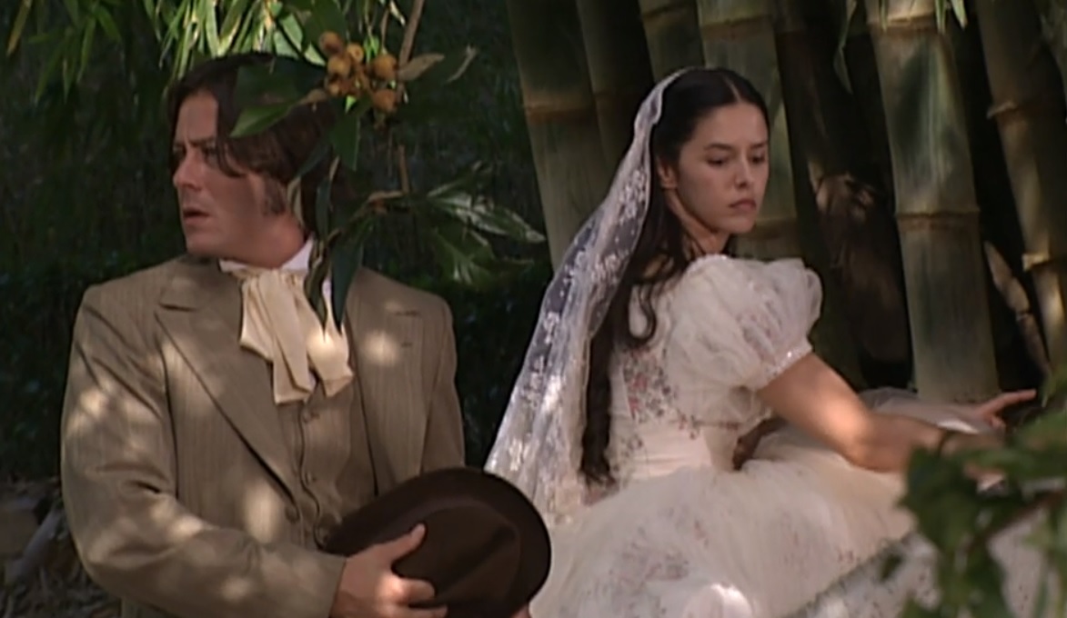 Álvaro (Theo Becker) e Isaura (Bianca Rinaldi) de A Escrava Isaura