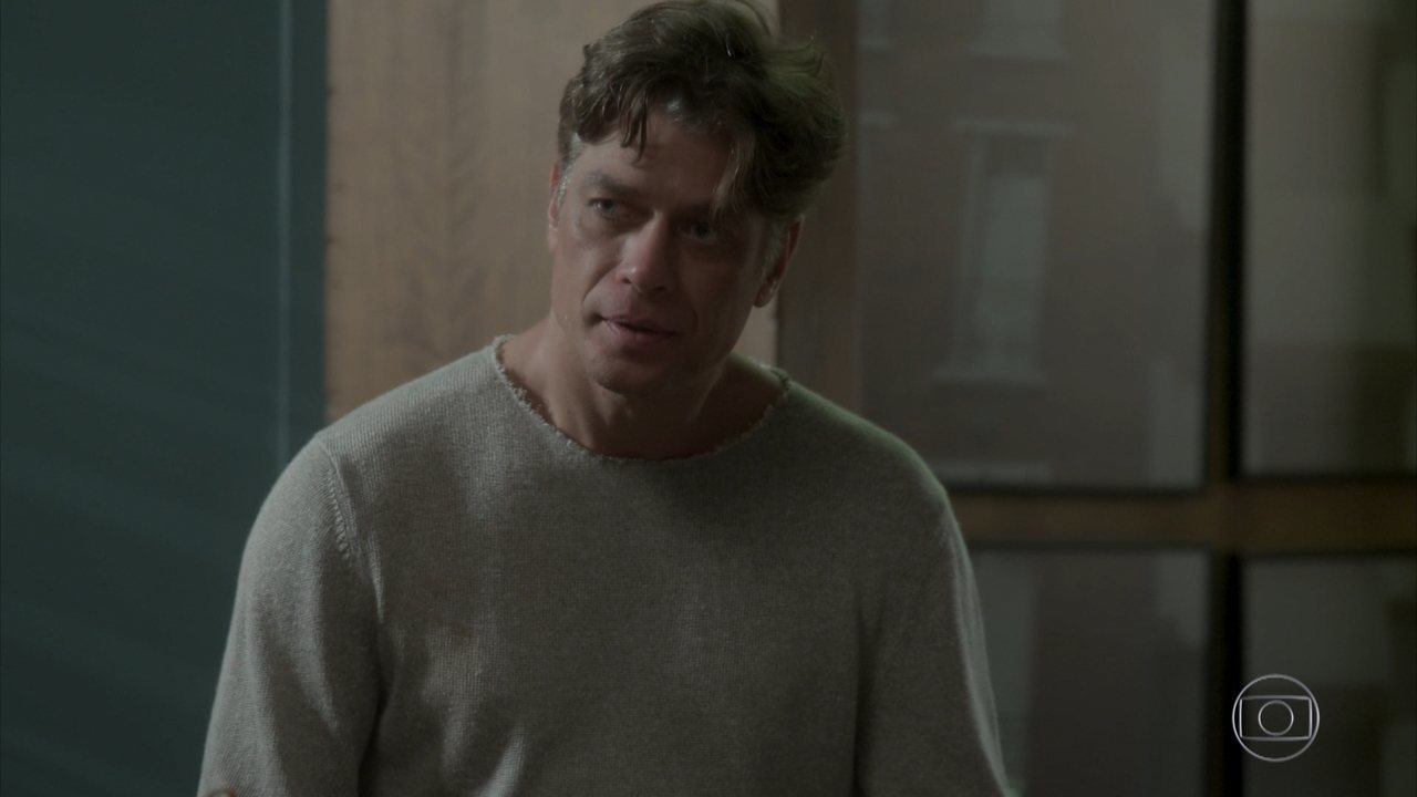 Arthur (Fábio Assunção) em Totalmente Demais