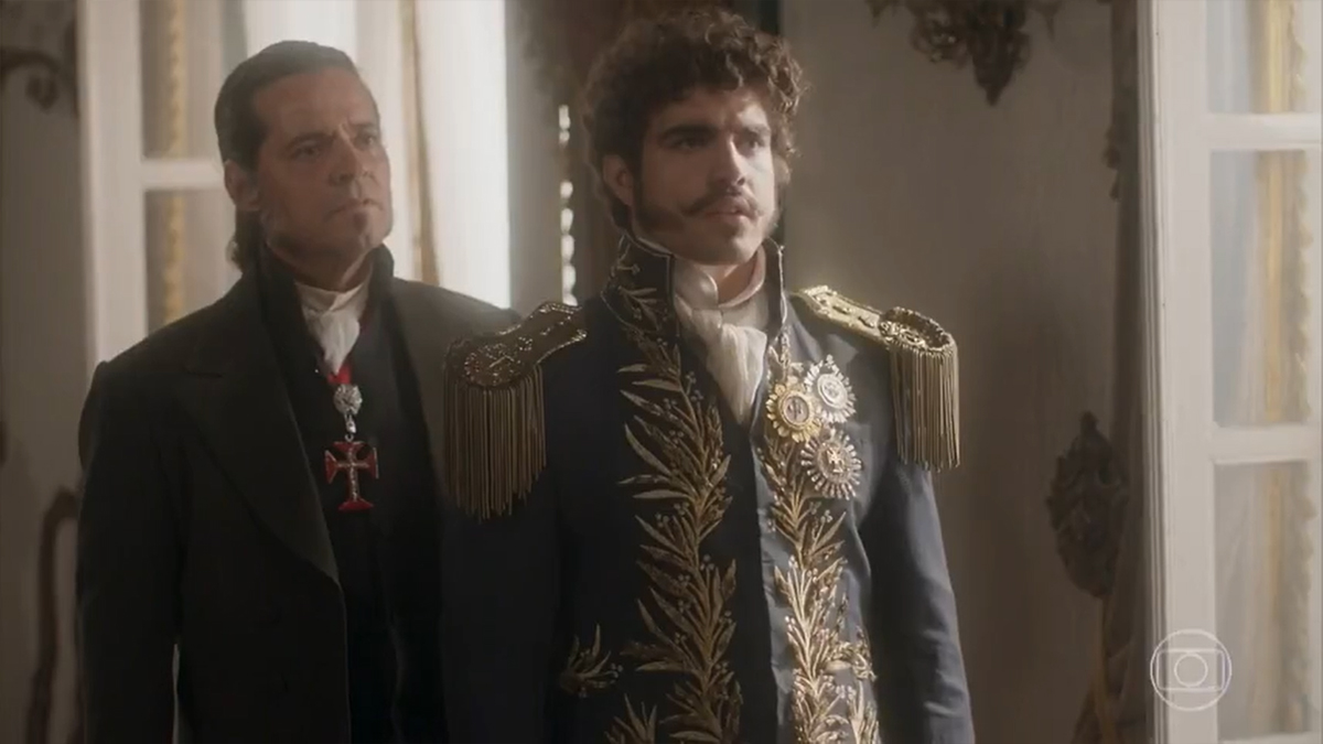Bonifácio (Felipe Camargo) e Pedro (Caio Castro) em Novo Mundo