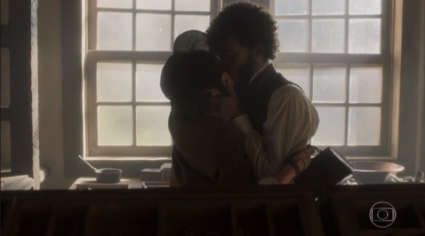 Cecília (Isabella Dragão) e Libério (Felipe Silcler) em Novo Mundo