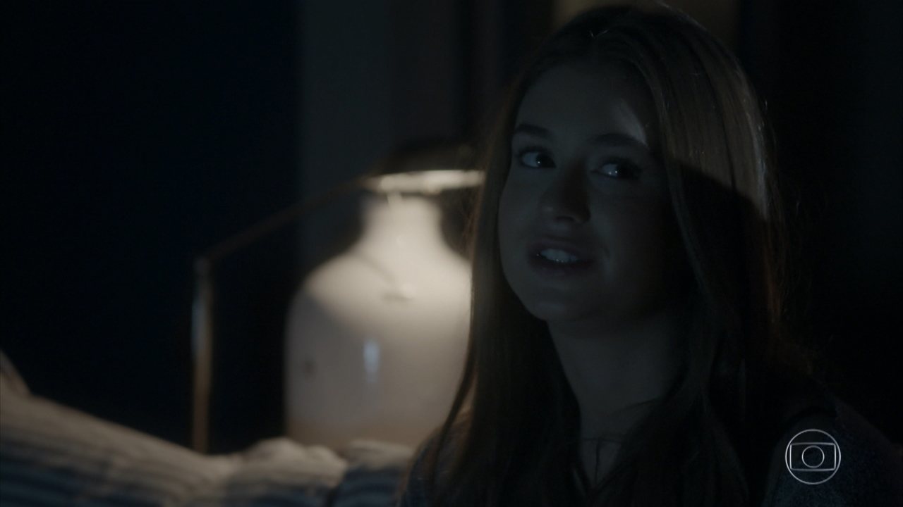 Eliza (Marina Ruy Barbosa) em Totalmente Demais