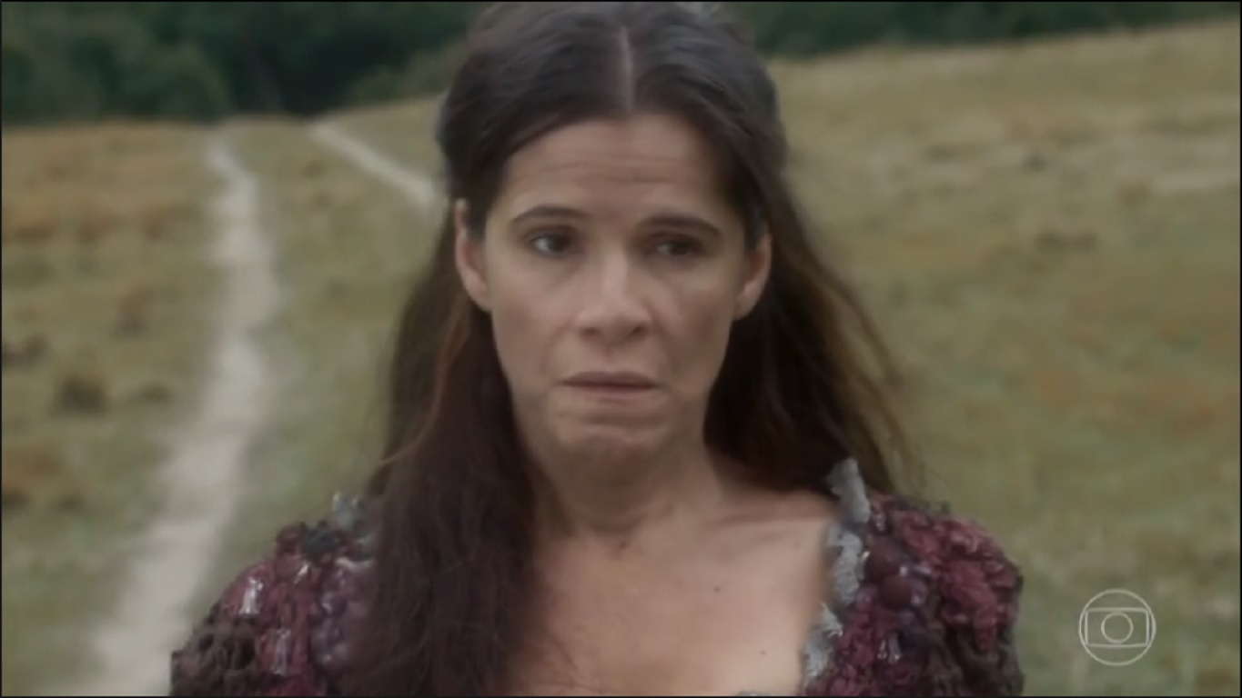 Elvira (Ingrid Guimarães) em Novo Mundo
