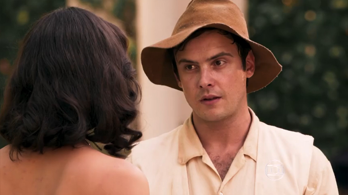 Filomena (Débora Nascimento) e Candinho (Sergio Guizé) em Êta Mundo Bom!