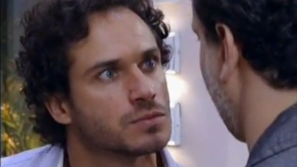 Guaracy (Paulo Rocha) e Paulo (Dan Stulbach) em Fina Estampa