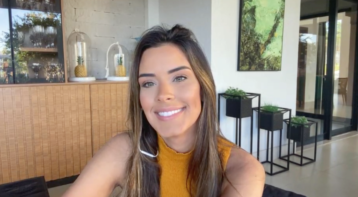 Ivy Moraes no TV Fama