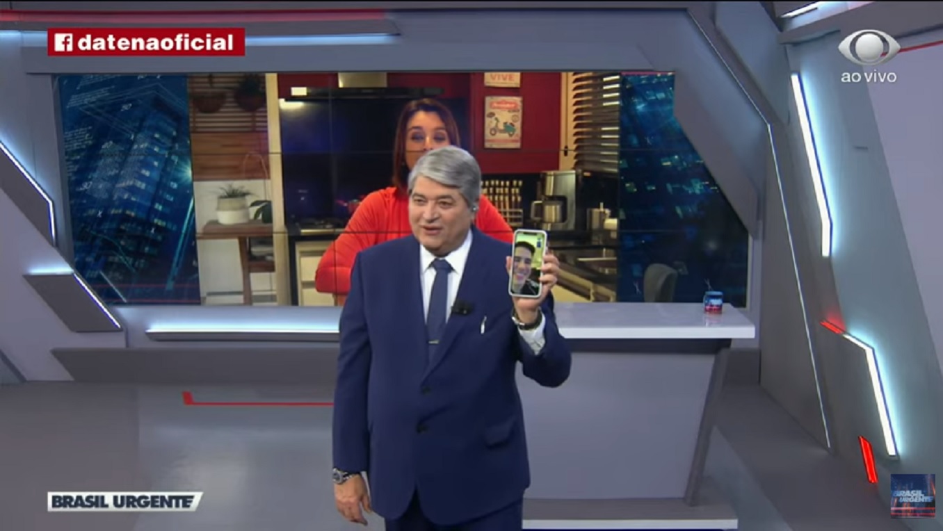 José Luiz Datena liga para Luiz Bacci direto do Brasil Urgente na Band