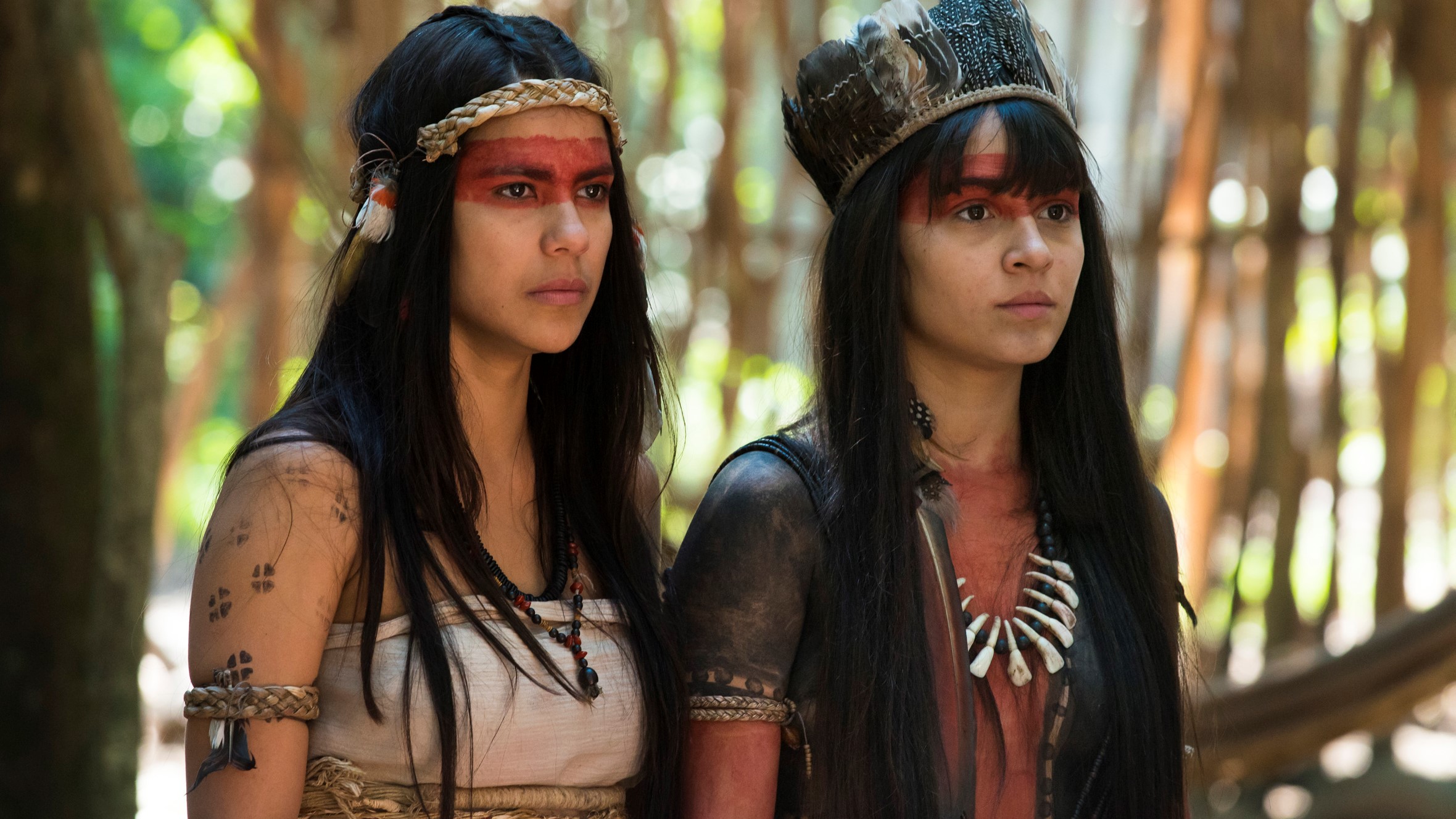Jurema (Jurema Reis) e Jacira (Giullia Buscacio) em Novo Mundo