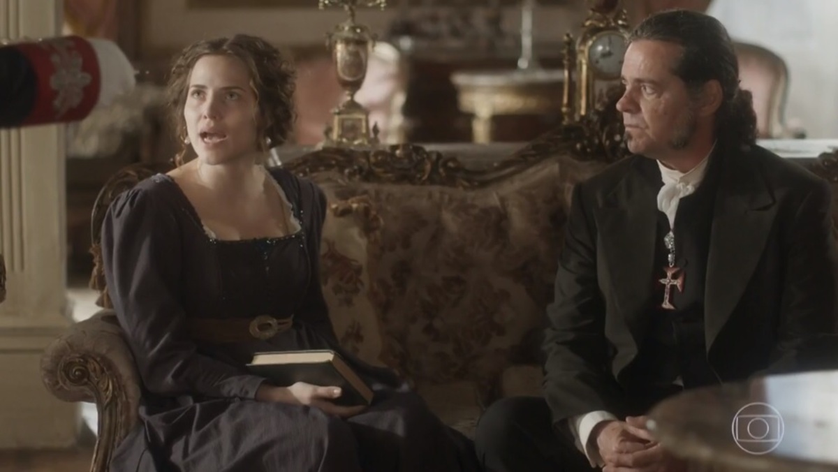 Leopoldina (Letícia Colin) e Bonifácio (Felipe Camargo) de Novo Mundo