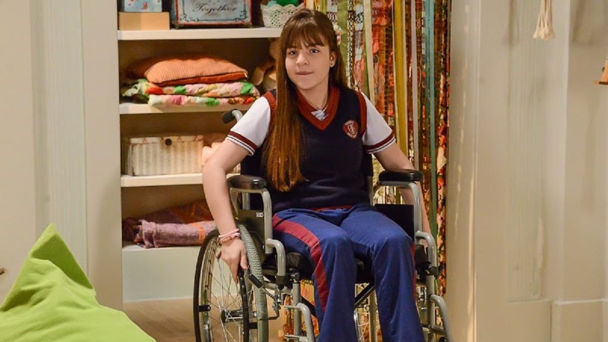Poliana (Sophia Valverde) em As Aventuras de PolianaJ