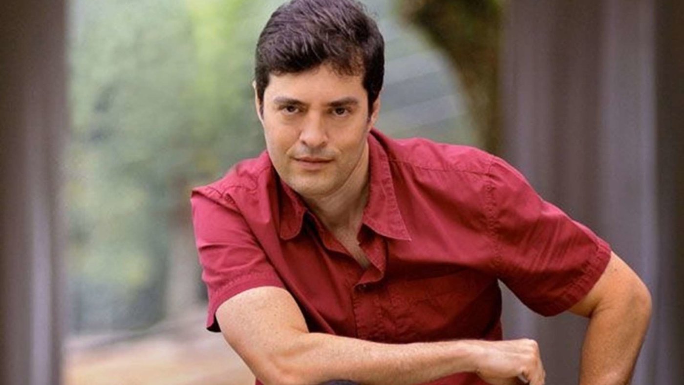 Tiago Santiago