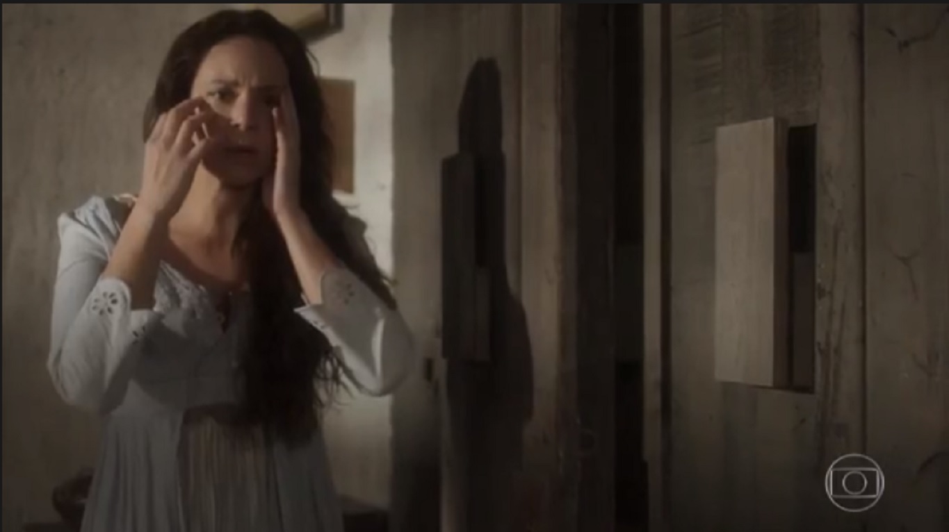 Vanessa Gerbelli como Amália em Novo Mundo
