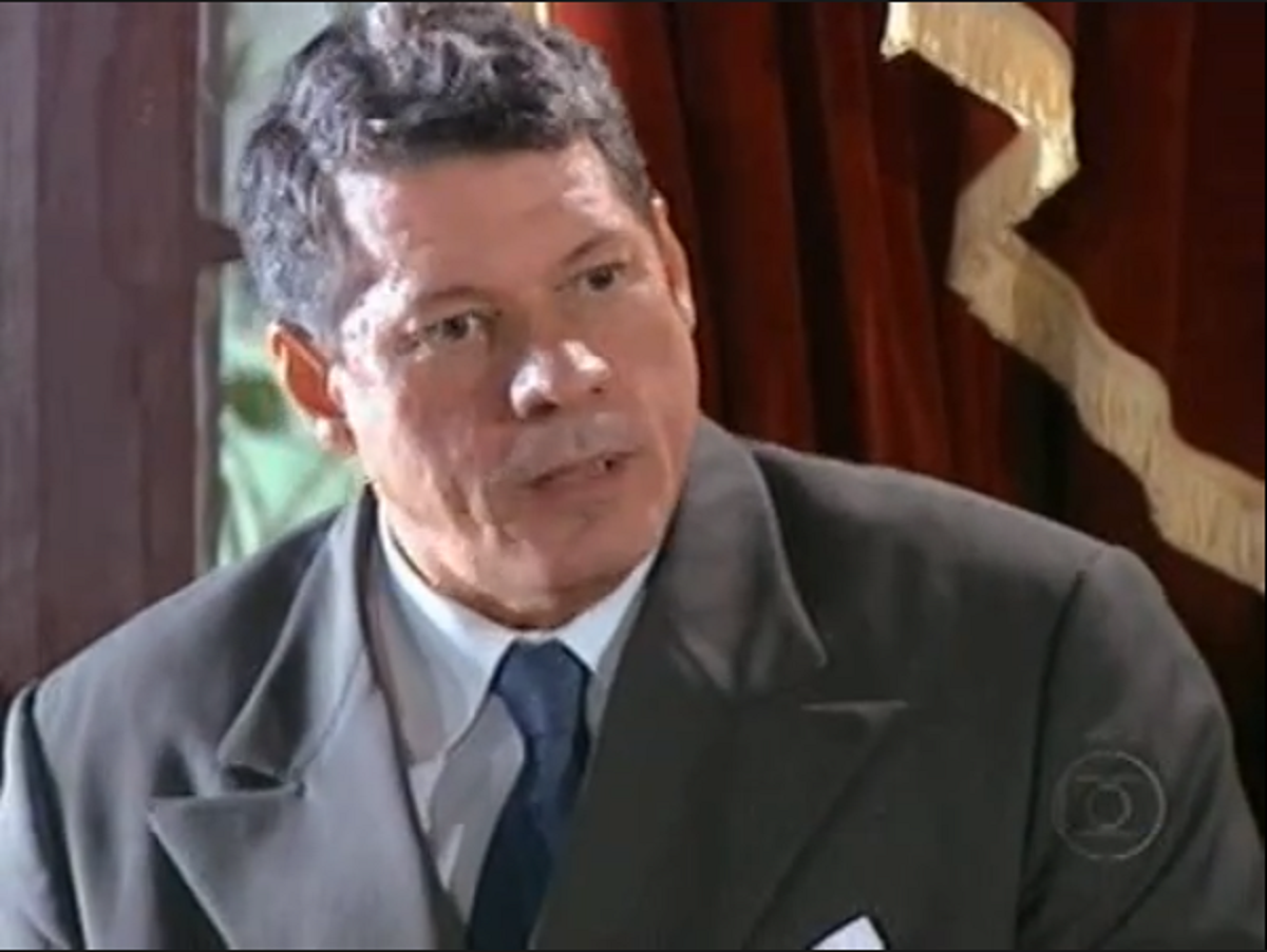 Reginaldo (Antônio Grassi) em Chocolate com Pimenta