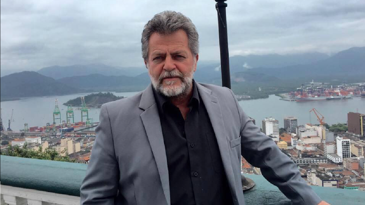 O ator Dênis Derkian (Reprodução / Globo)