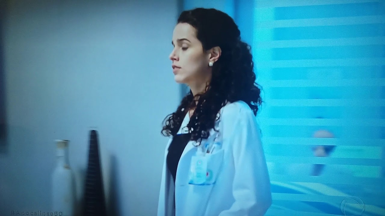 Aimée Espinosa como Gláucia em Apocalipse (Reprodução / YouTube)