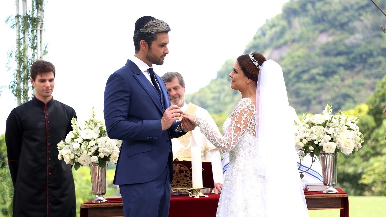 Sérgio Marone e Paloma Bernardi como Ricardo Montana e Isabela em Apocalipse (Divulgação / Record TV)