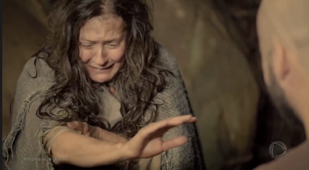 Cassandra (Cláudia Assumpção) em Jesus