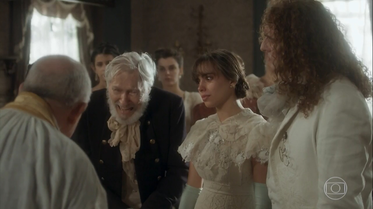 Cecília (Isabella Dragão), Orozimbo (Pietro Mario) e Sebastião (Roberto Cordovani) em Novo Mundo