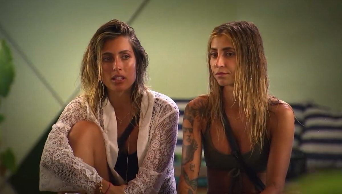 Scarlat e Mina no De Férias com o Ex Brasil 6 (Reprodução: MTV)