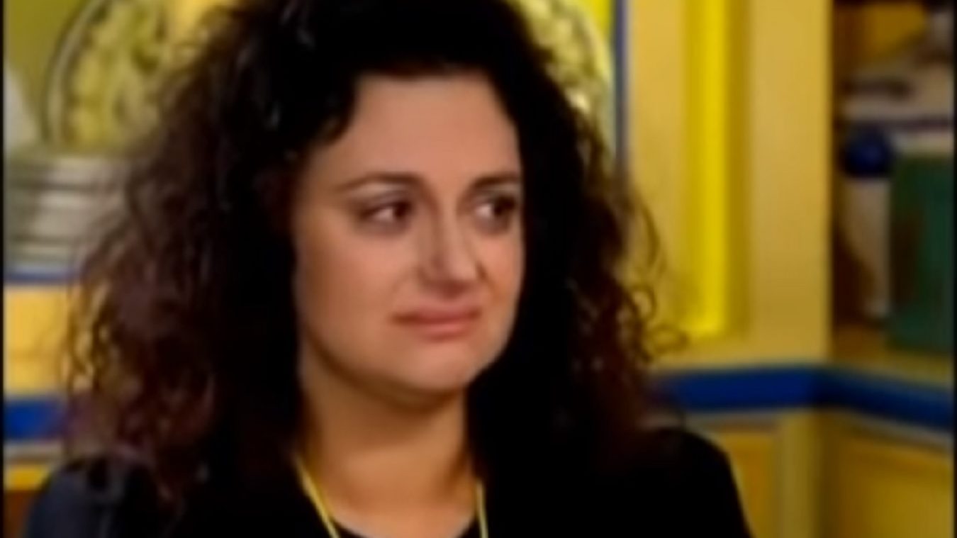 Ernestina (Carla Fioroni) em Chiquititas
