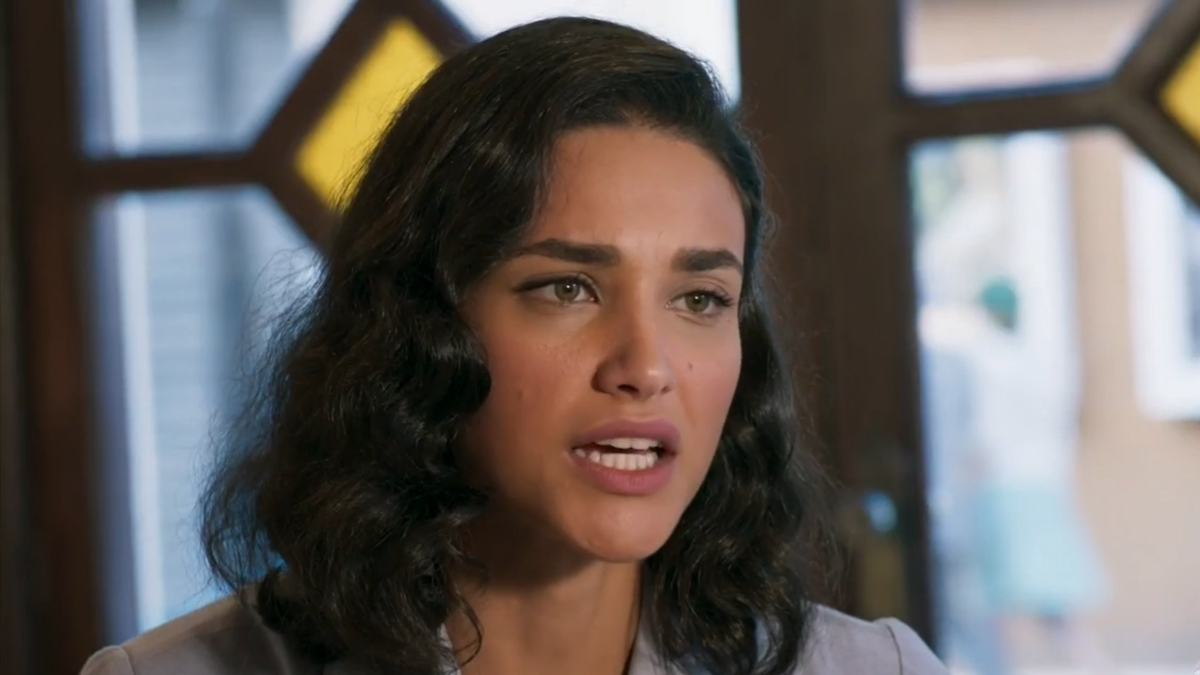 Filomena (Débora Nascimento) em Êta Mundo Bom!