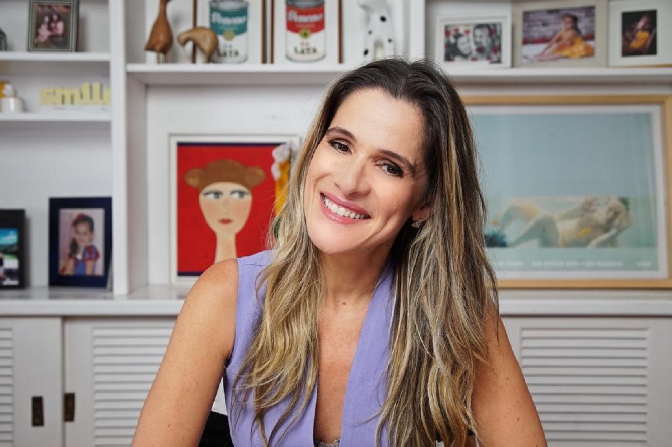 Ingrid Guimarães comanda o Além da Conta no GNT