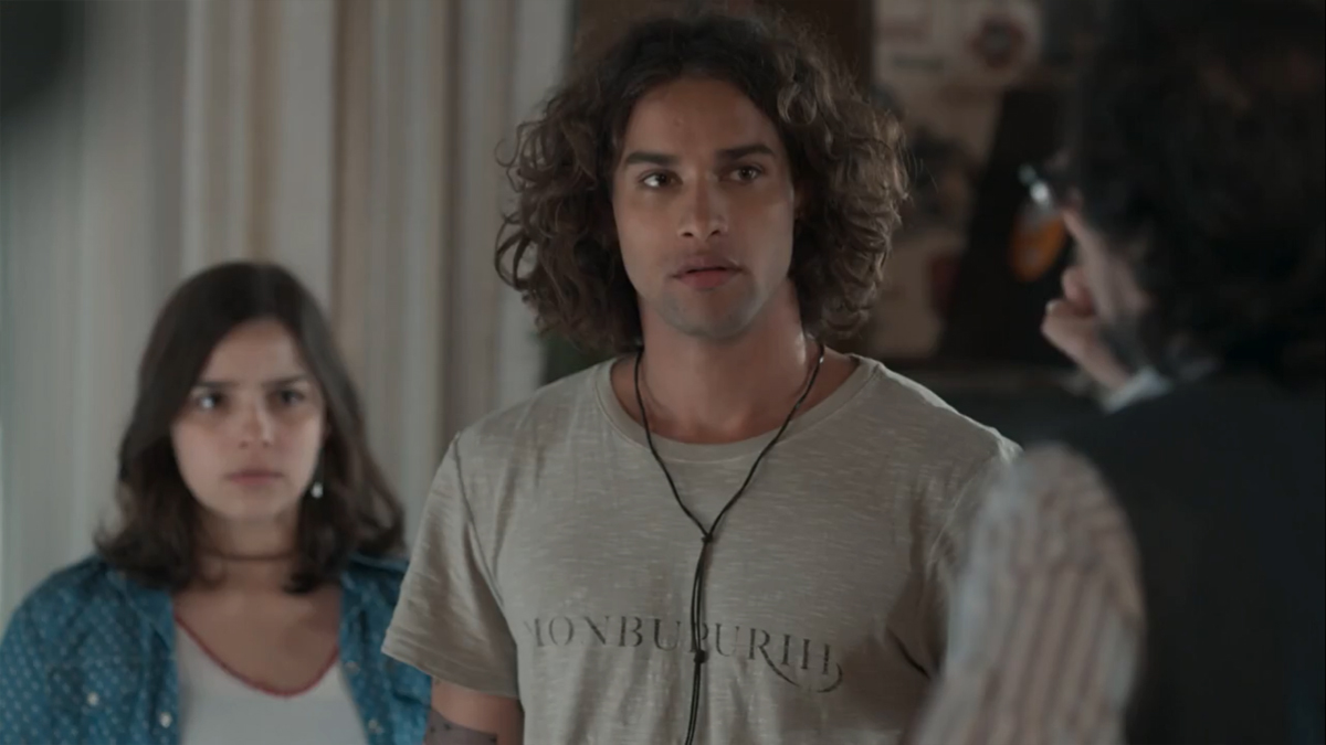 Keyla (Gabriela Medvedovski), Deco (Pablo Morais) e Roney (Lúcio Mauro Filho) em Malhação