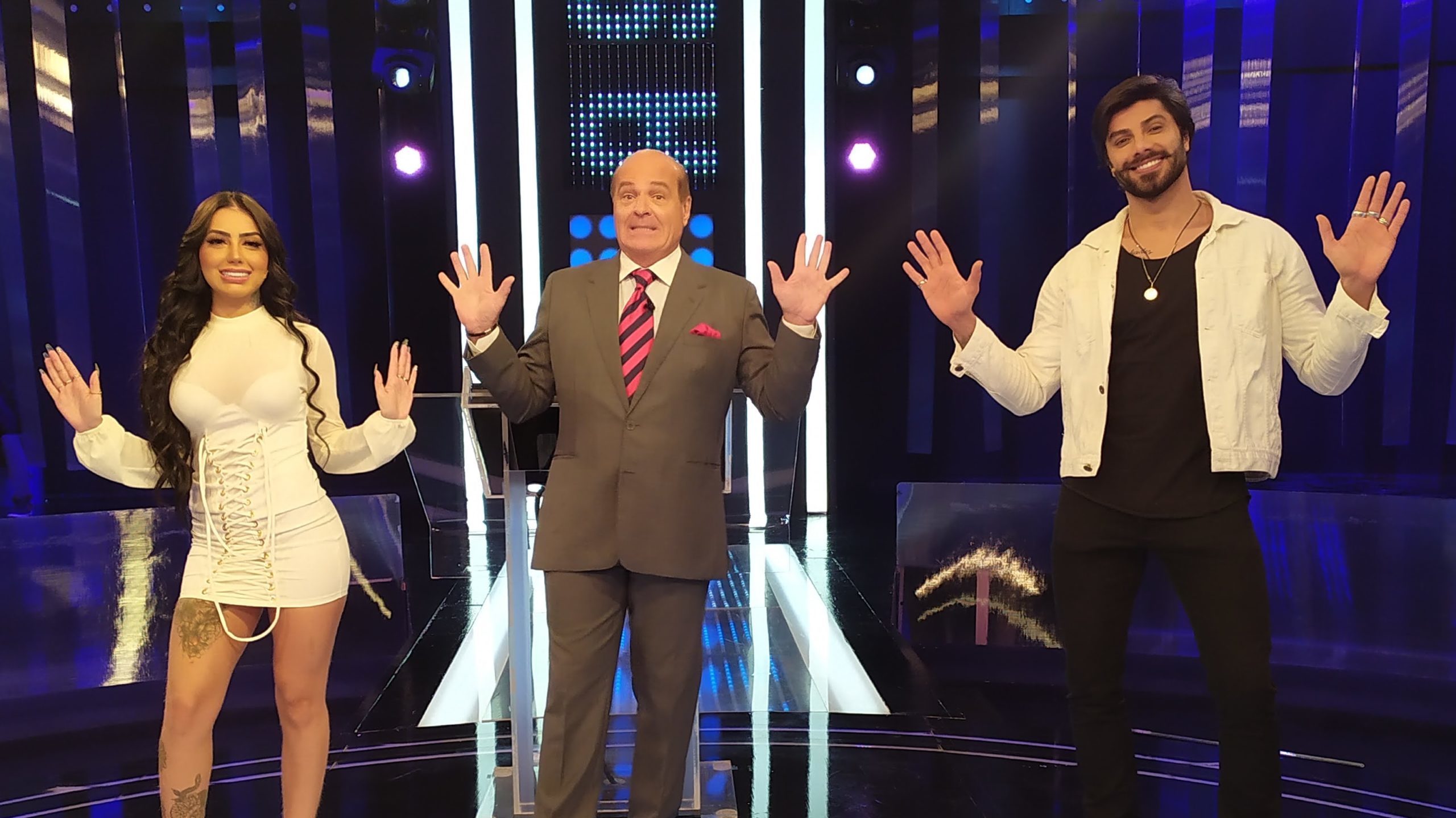 MC Mirella, Marcelo de Carvalho e Renan Oliveira no Mega Senha (Divulgação / RedeTV!)