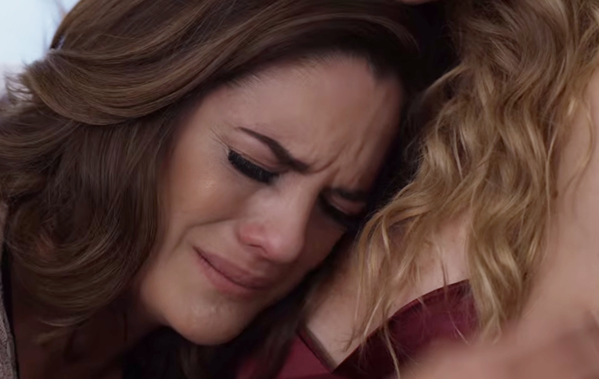 Marcela arma seu último plano contra Betty (Reprodução: Netflix)
