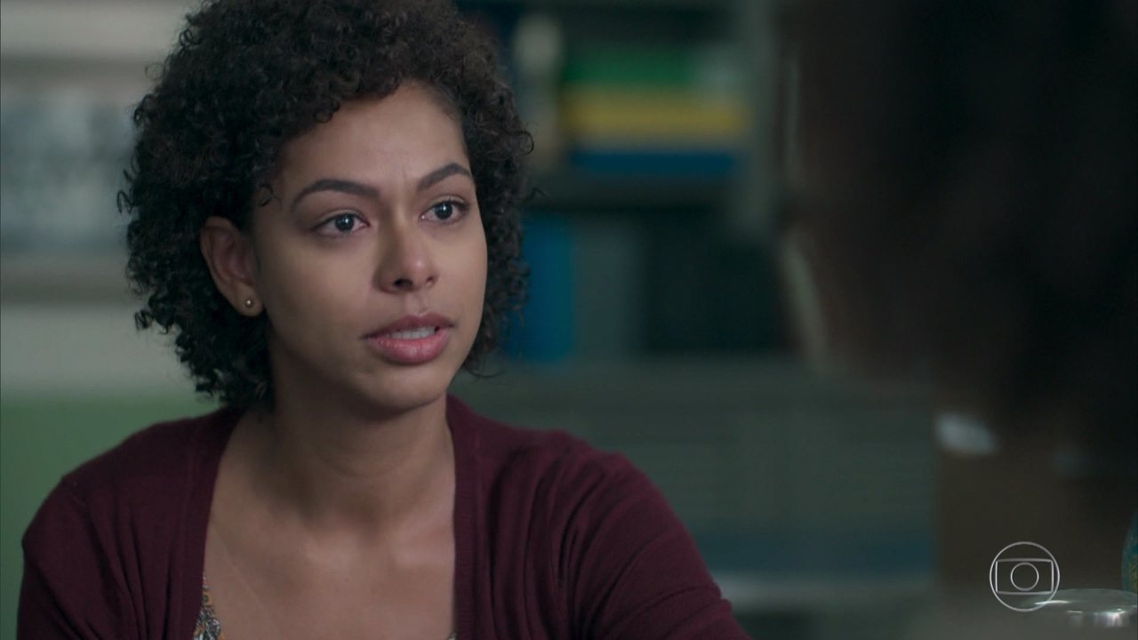 Nena (Roberta Santiago) em Malhação