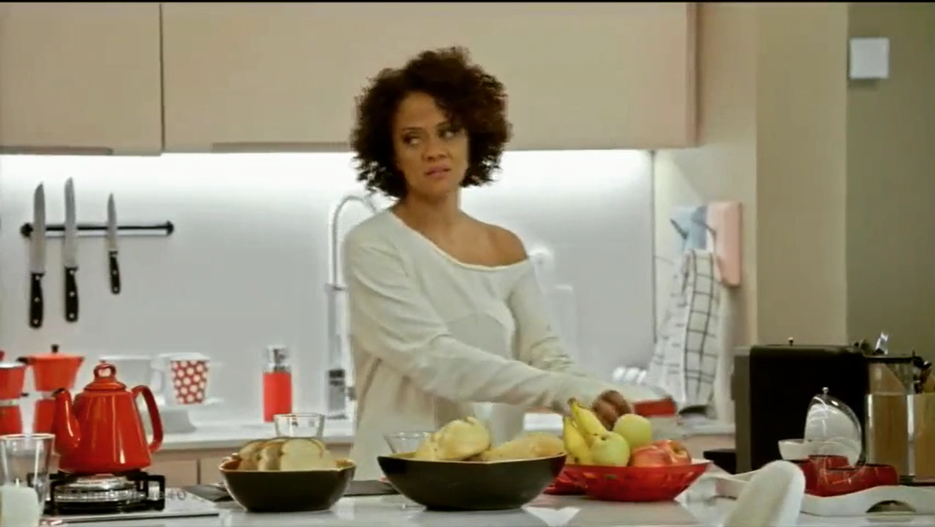 Aline Borges como Bárbara em Apocalipse (Reprodução / Vimeo)