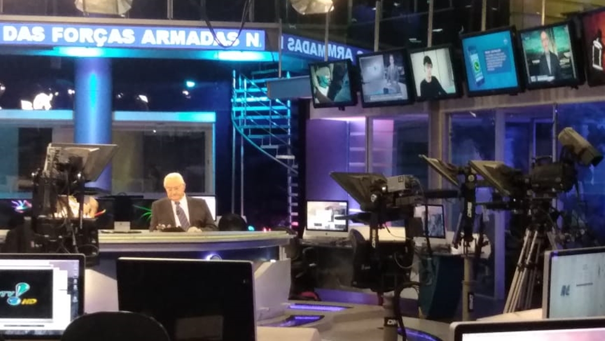 Redação de Jornalismo da RedeTV! (Reprodução: RedeTV!)